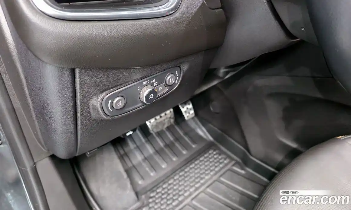 Chevrolet Equinox 2018 1.6 гидро, фото 16