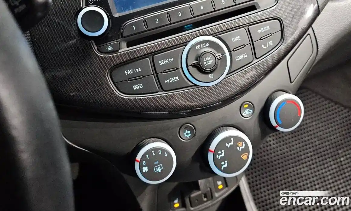 Chevrolet Spark 2013 1.0 автомат (гидро), фото 24
