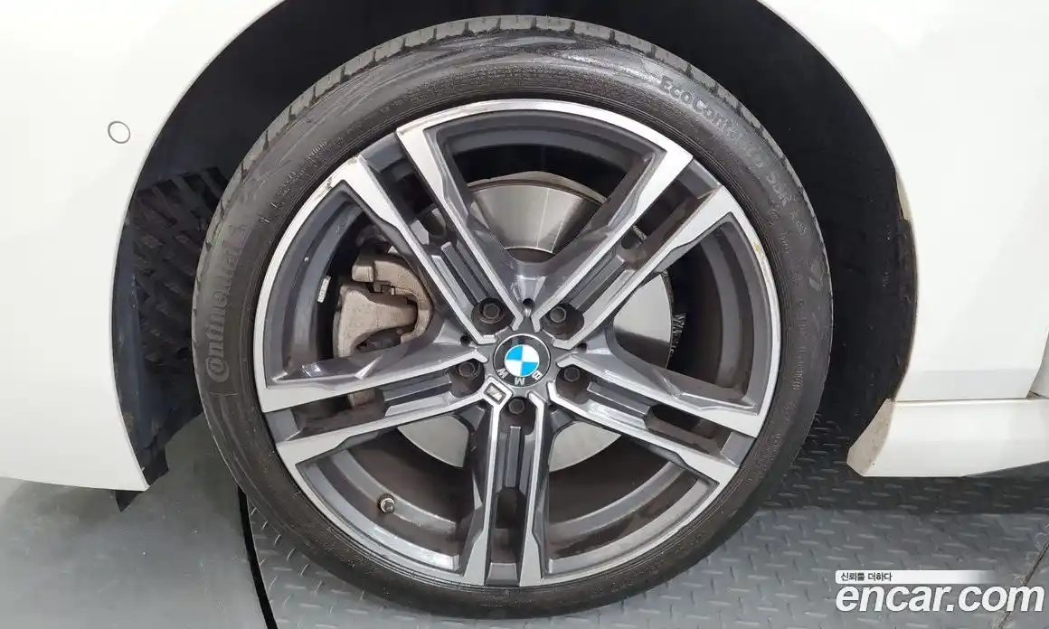 BMW 2 серия 2023 2.0 автомат (гидро), фото 5