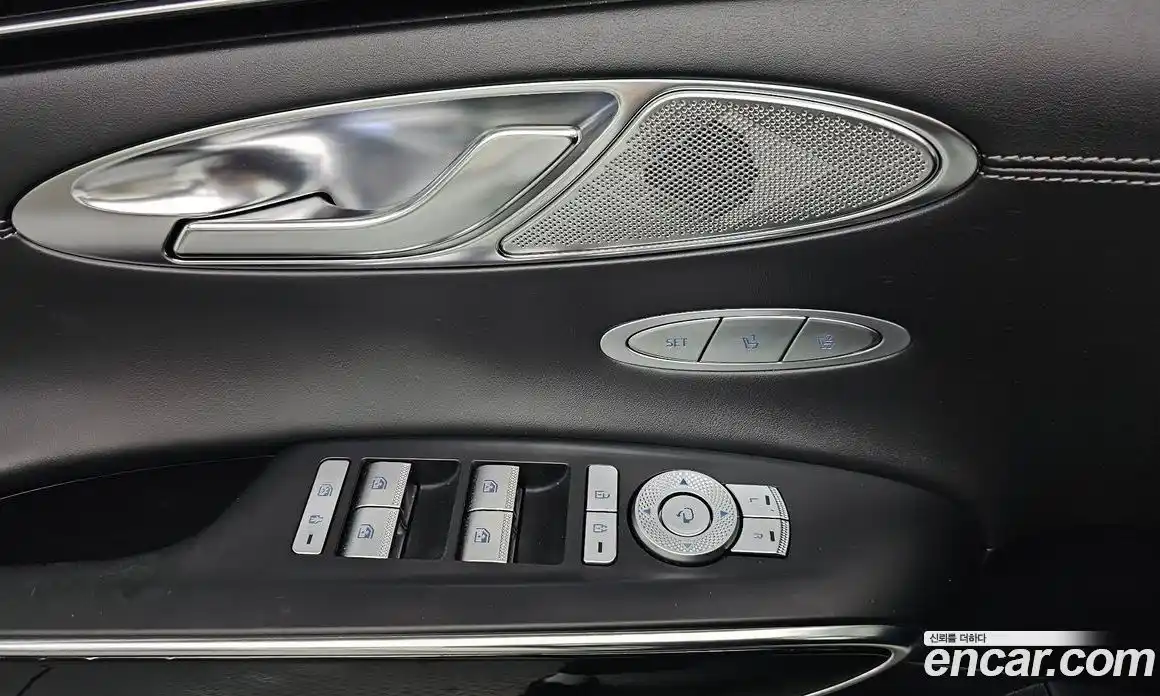 Genesis GV70 2021 2.5 гидро, фото 26