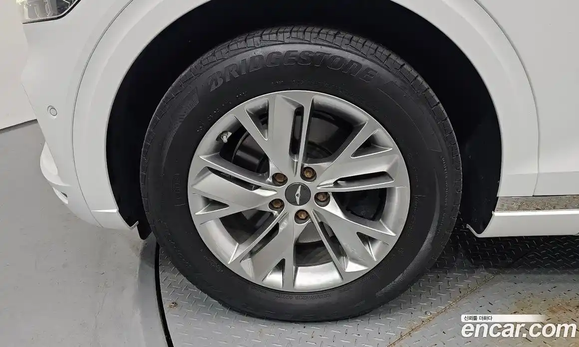 Genesis GV70 2021 2.5 гидро, фото 5