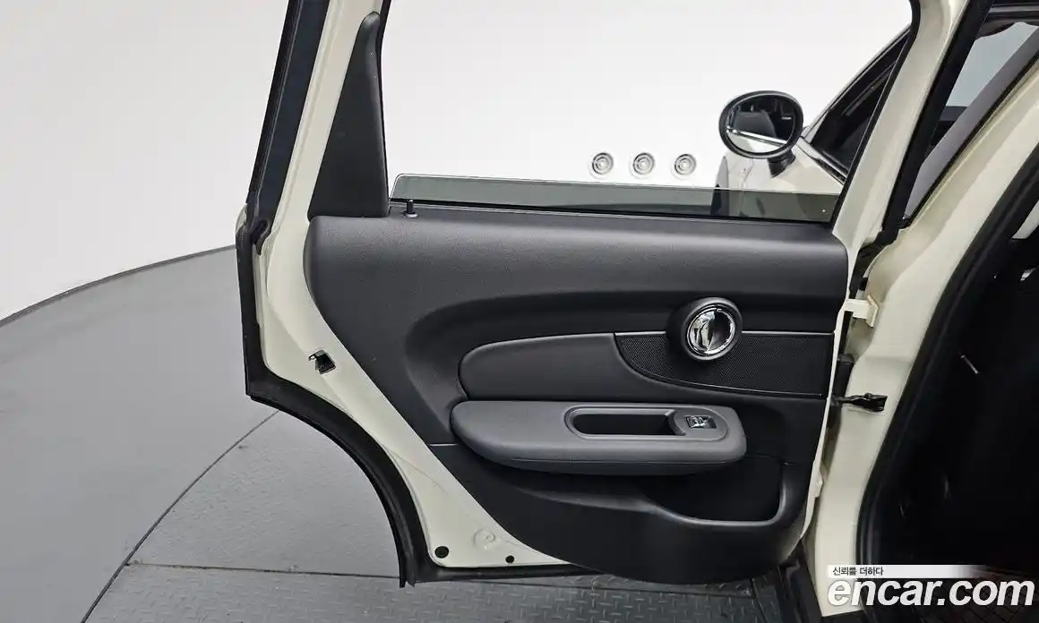 Mini Clubman 2021 2.0 автомат (гидро), фото 14