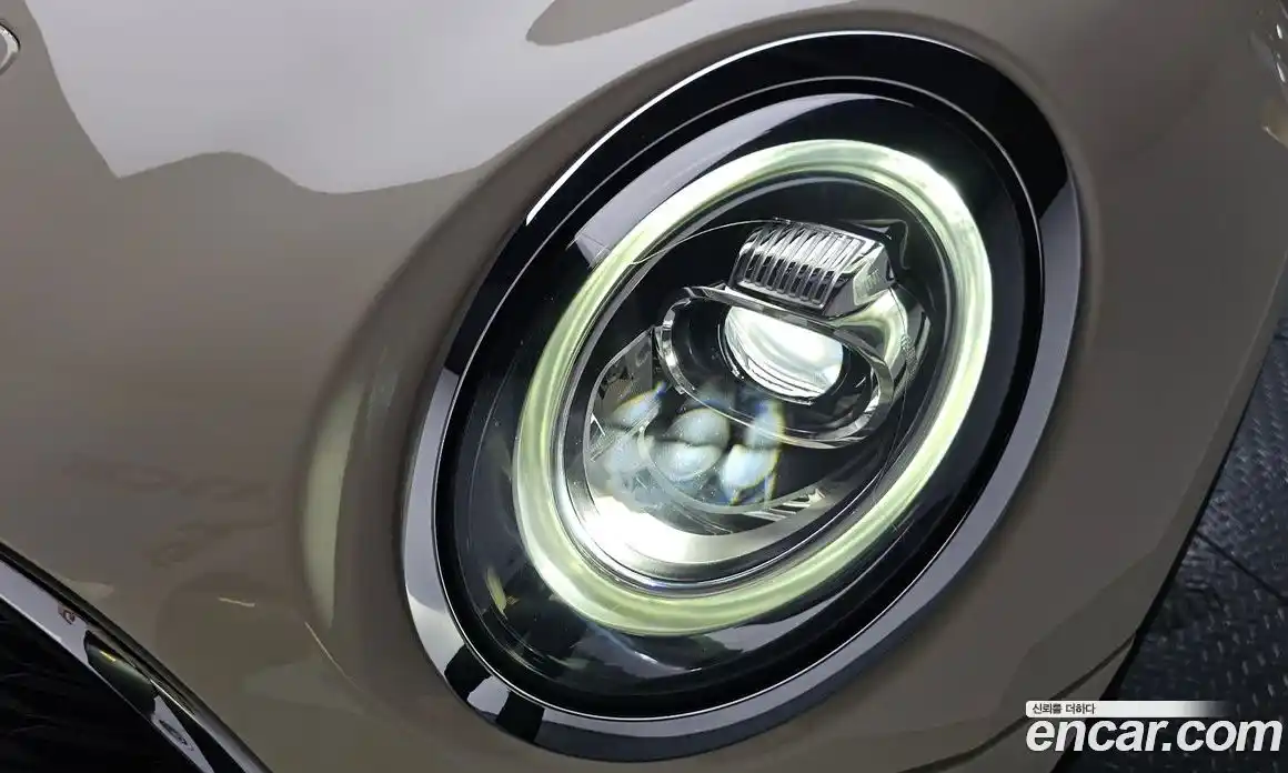 Mini Clubman 2021 2.0 автомат (гидро), фото 7