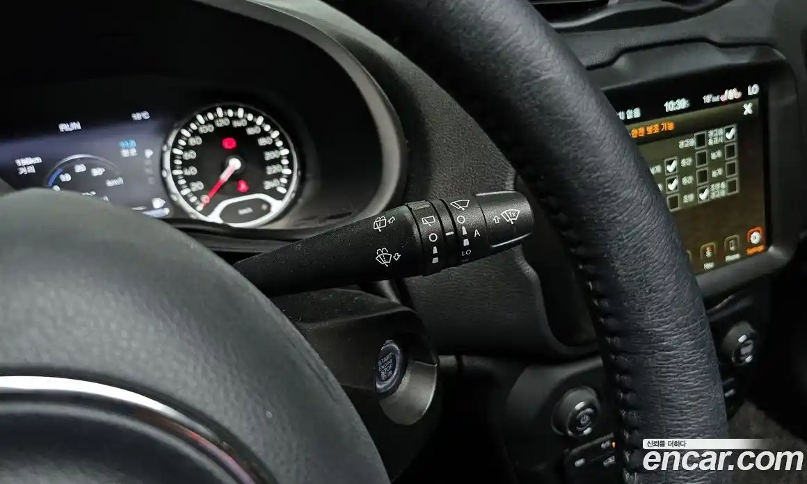 Jeep Renegade 2022 1.3 автомат (гидро), фото 29