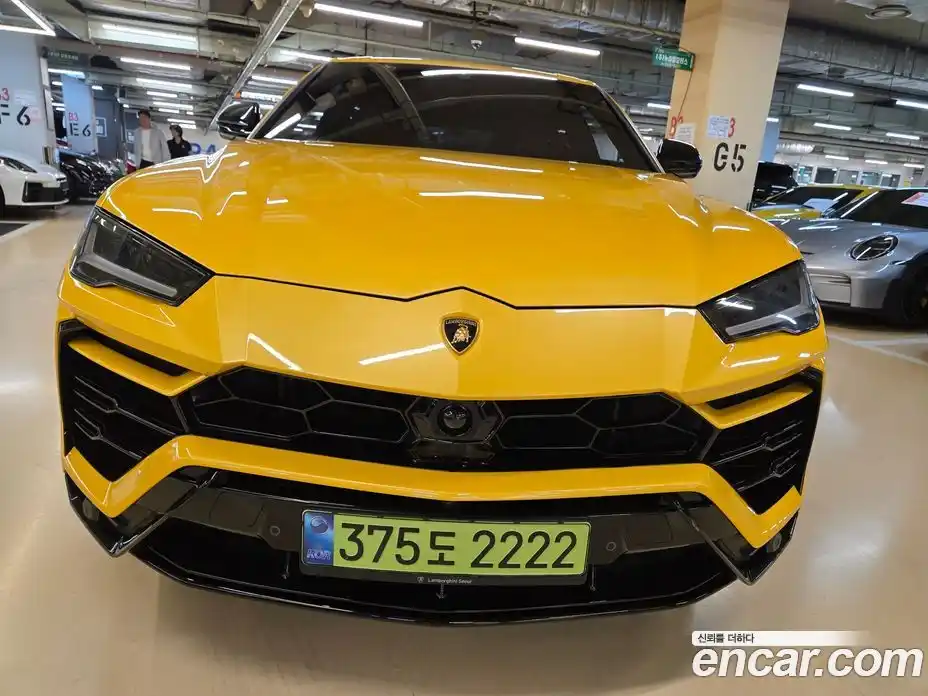 Lamborghini Urus 2022 4.0 гидро, фото 5