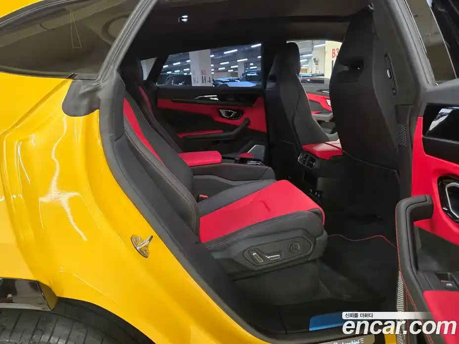Lamborghini Urus 2022 4.0 гидро, фото 6