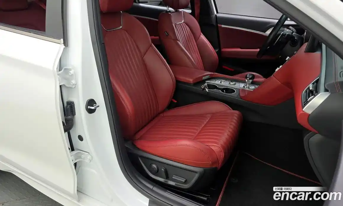 Genesis G70 2021 3.3 гидро, фото 11