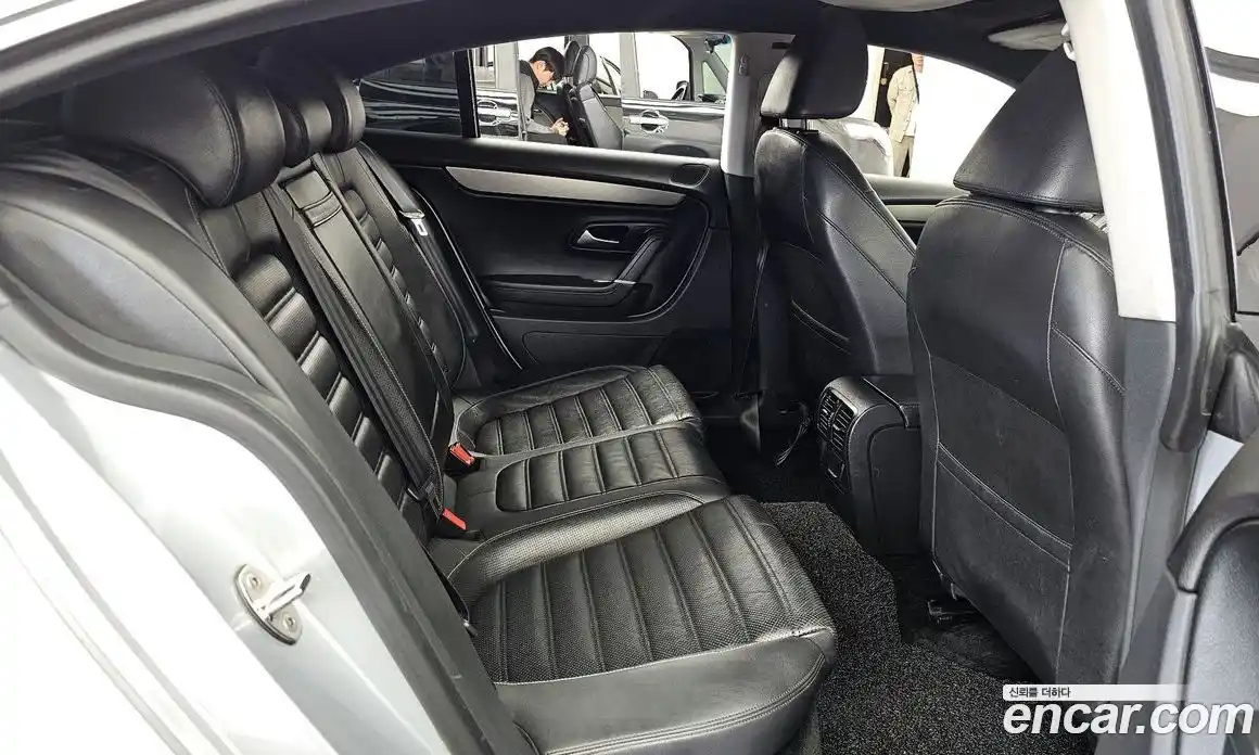 Volkswagen CC 2011 2.0 автомат (гидро), фото 12