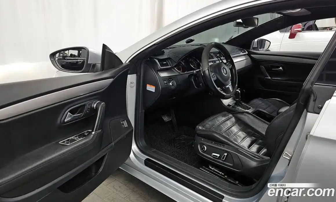 Volkswagen CC 2011 2.0 автомат (гидро), фото 10