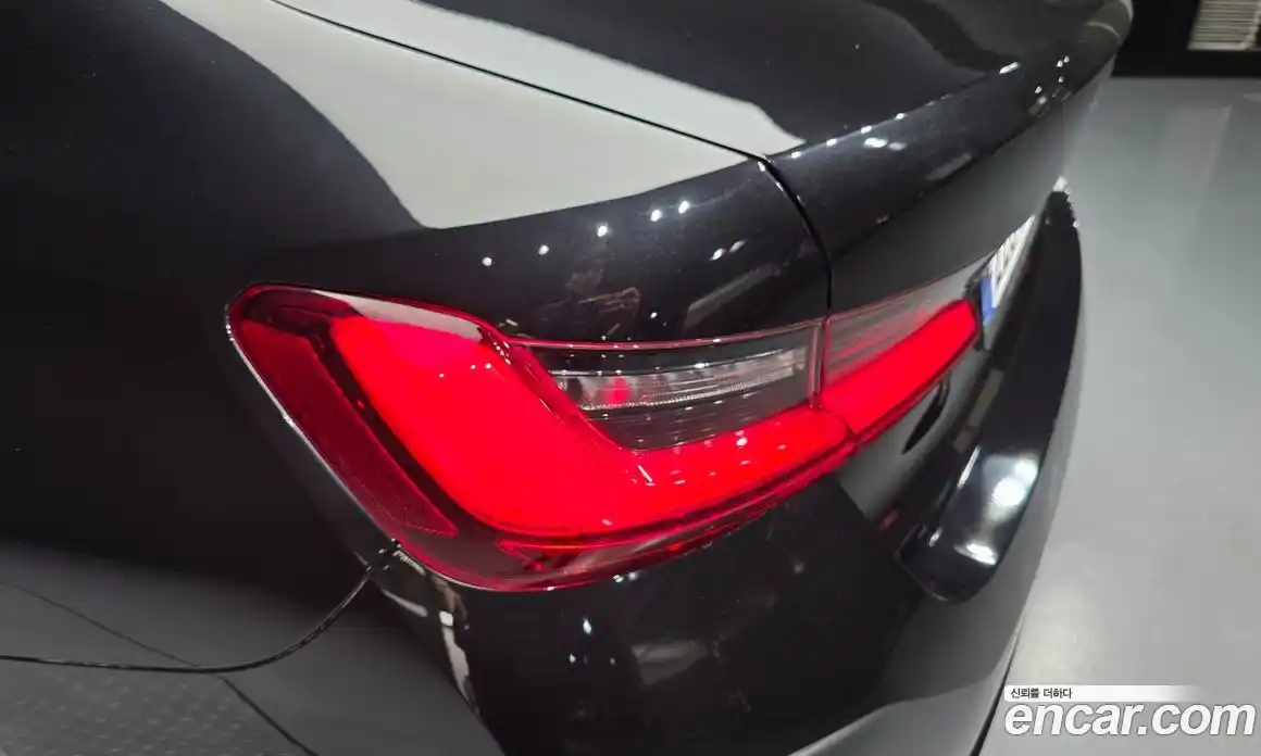 BMW 3 серия 2023 2.0 автомат (гидро), фото 9