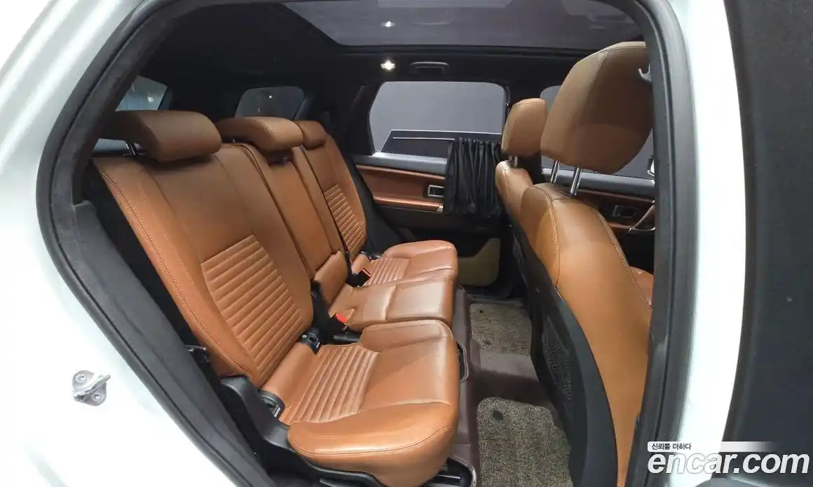 Land Rover Discovery Sport 2017 2.0 автомат (гидро), фото 12