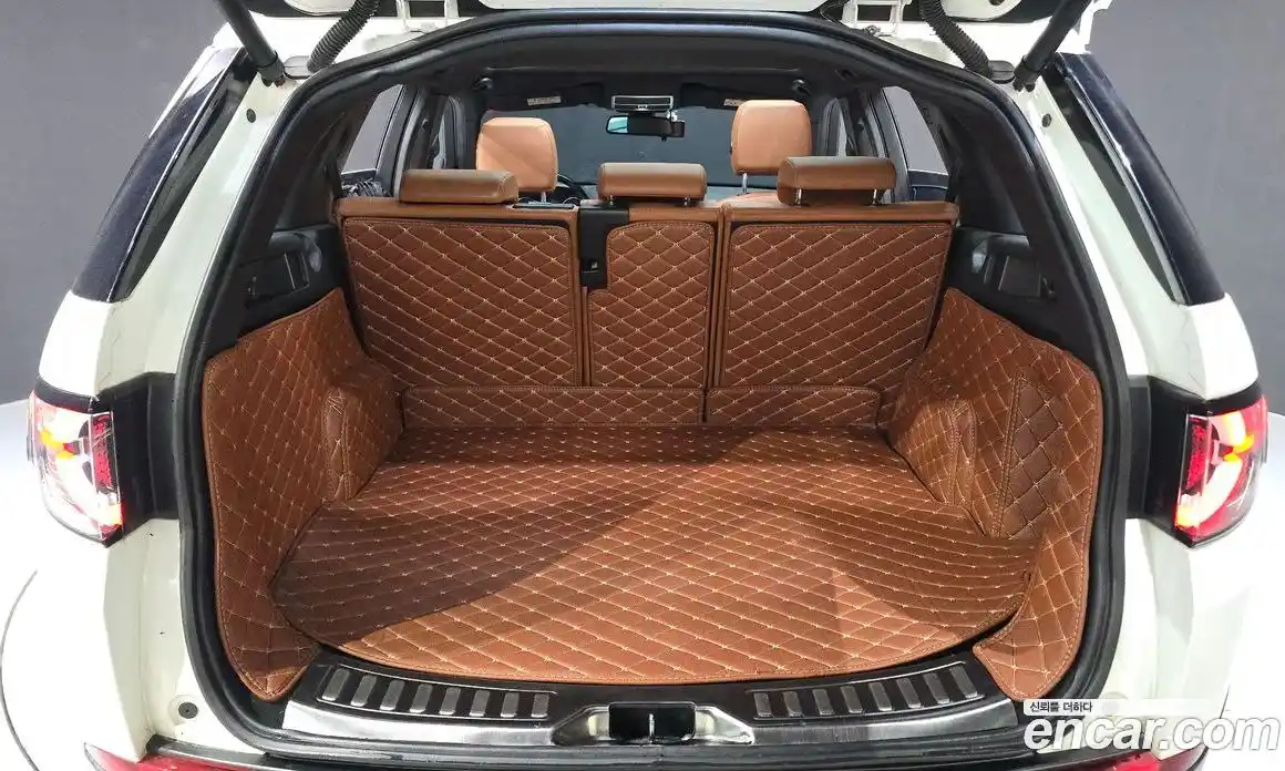Land Rover Discovery Sport 2017 2.0 автомат (гидро), фото 20