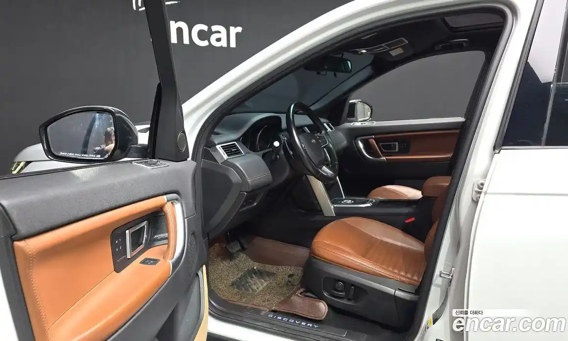 Land Rover Discovery Sport 2017 2.0 автомат (гидро), фото 10
