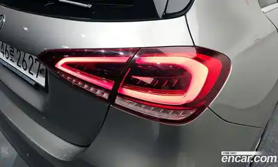 Mercedes-Benz A-Class 2019 2.0 гидро, миниатюра 9