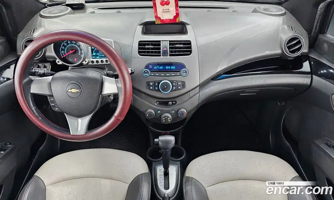 Chevrolet Spark 2011 1.0 автомат (гидро), фото 7