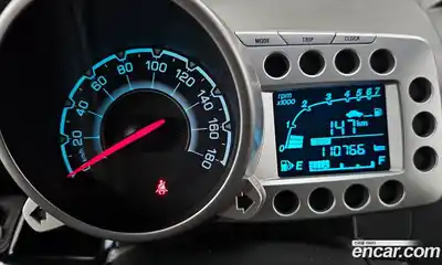 Chevrolet Spark 2011 1.0 автомат (гидро), миниатюра 8