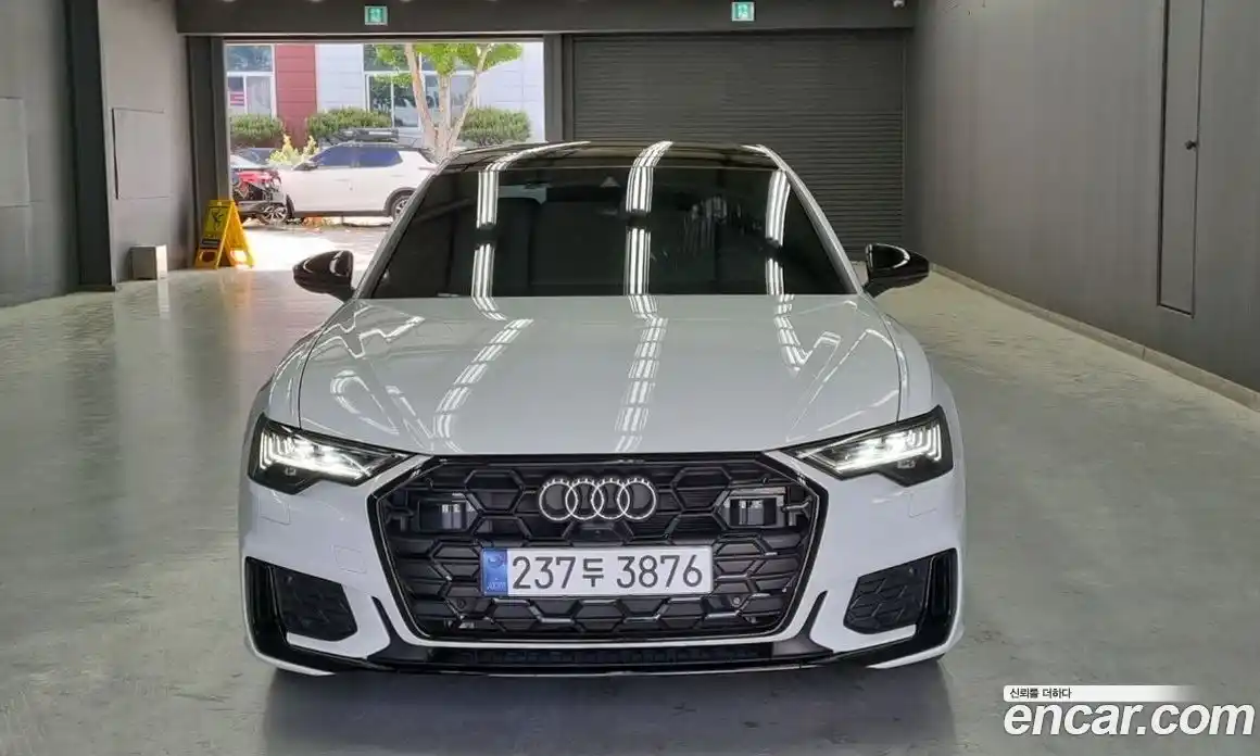 Audi A6 2025 2.0 гидро, фото 3