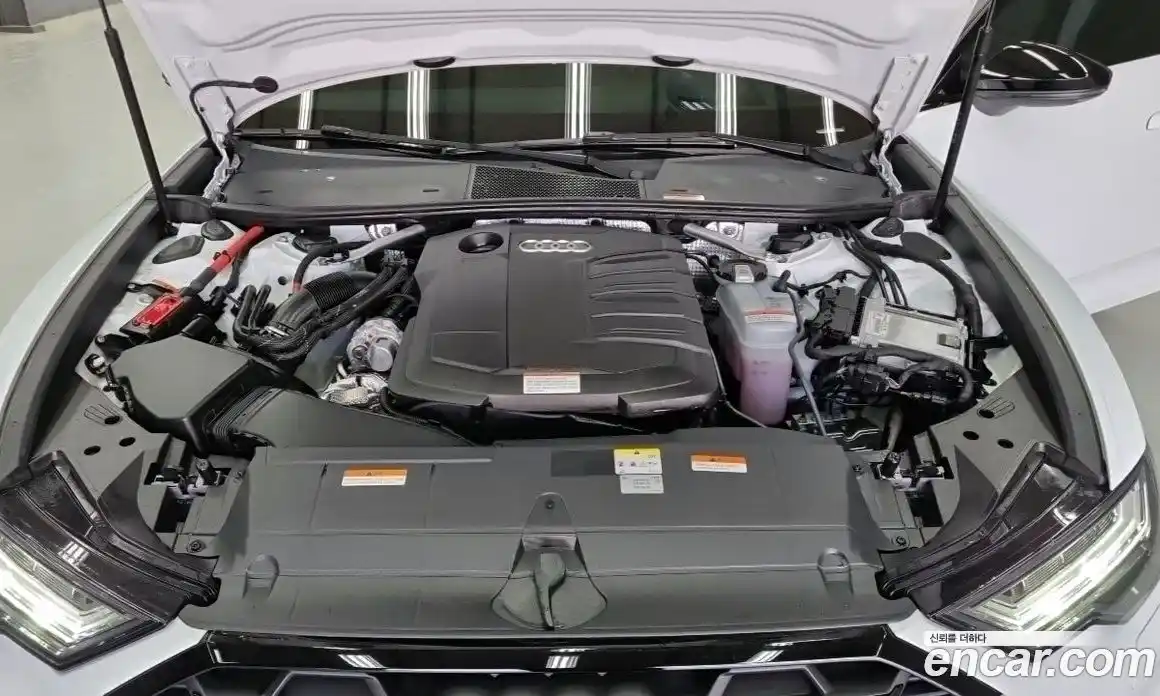 Audi A6 2025 2.0 гидро, фото 6