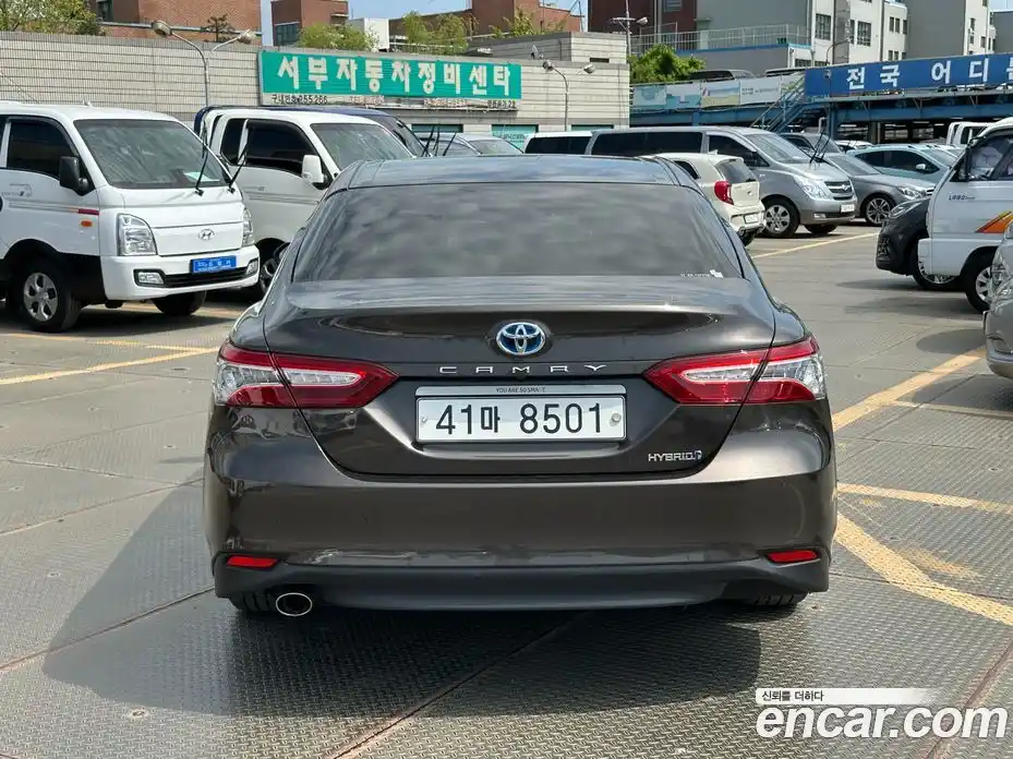 Toyota Camry 2019 2.5 гидро, фото 4