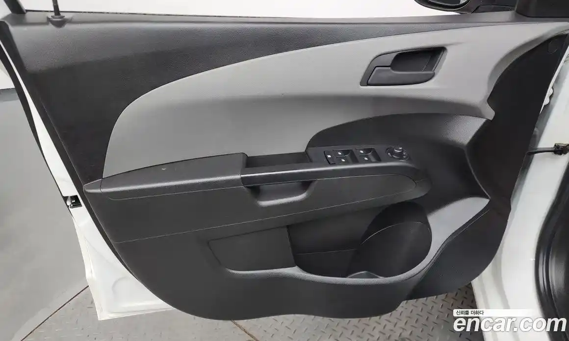 Chevrolet Aveo 2014 1.6 гидро, фото 14