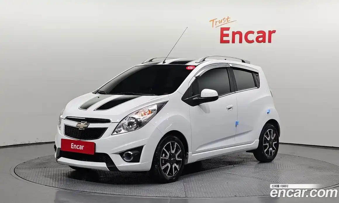 Chevrolet Spark 2012 1.0 механика, фото 1