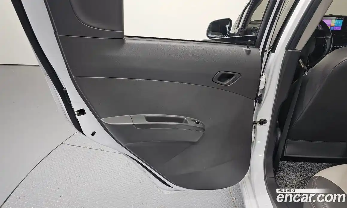 Chevrolet Spark 2012 1.0 механика, фото 15