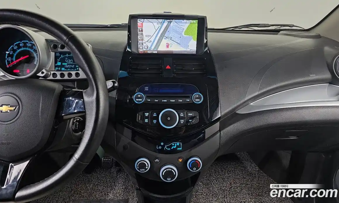 Chevrolet Spark 2012 1.0 механика, фото 19