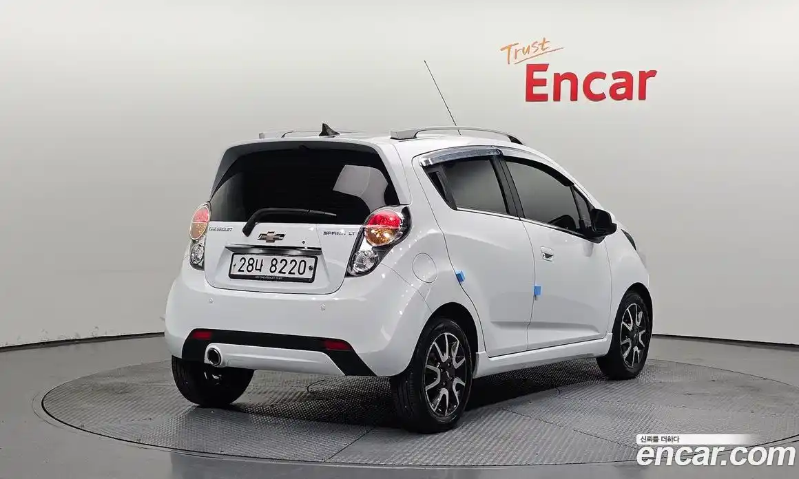 Chevrolet Spark 2012 1.0 механика, фото 2