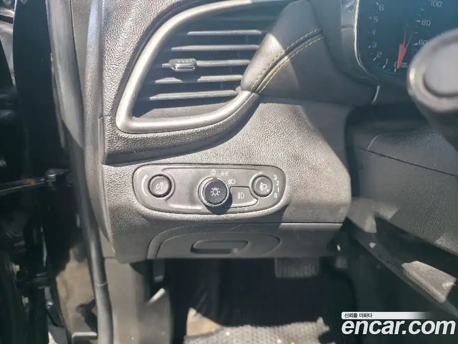 Chevrolet Trax 2019 1.4 гидро, фото 12