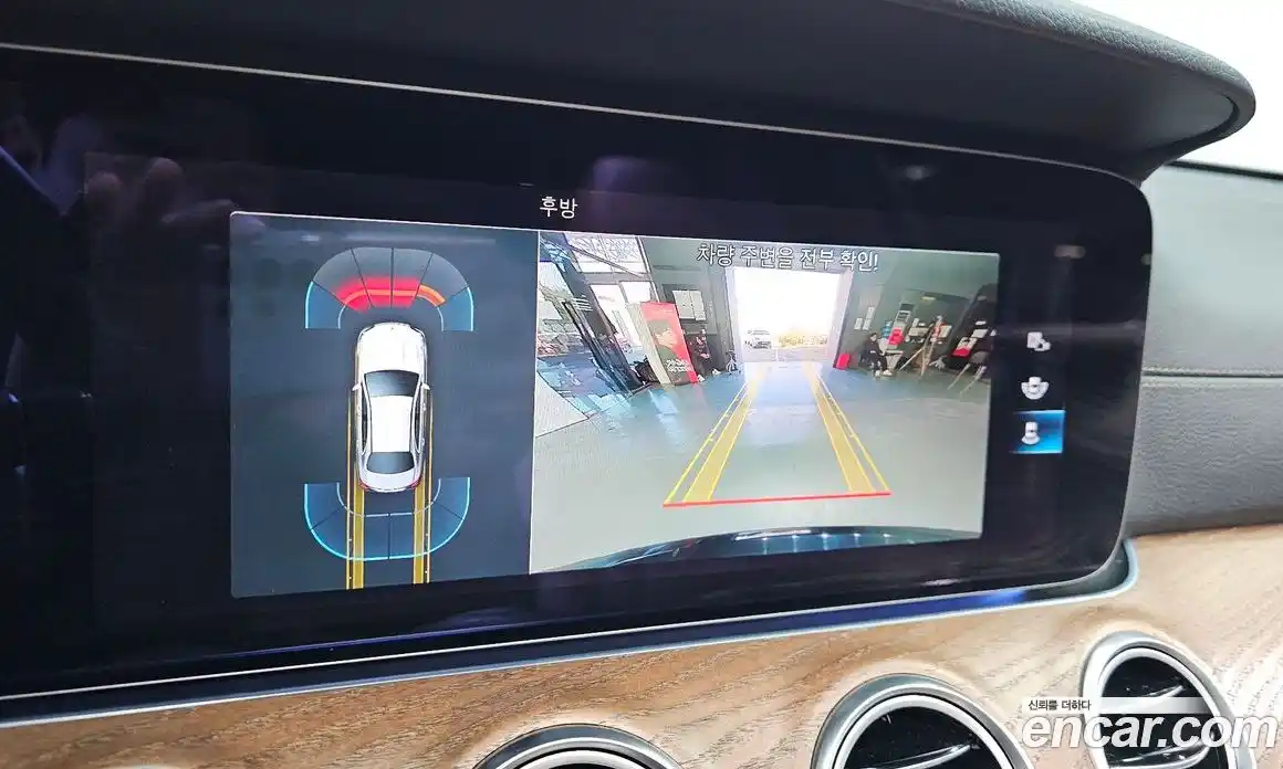 Mercedes-Benz E-Class 2021 2.0 гидро, фото 15