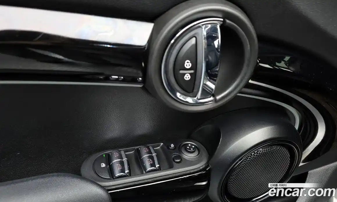Mini Cooper 2021 1.5 автомат (гидро), фото 18