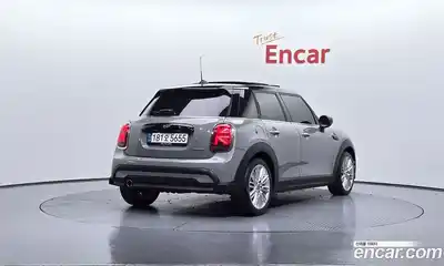 Mini Cooper 2021 1.5 автомат (гидро), миниатюра 2