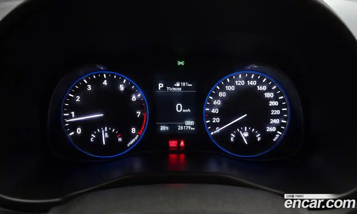 Hyundai Kona 2018 1.6 автомат (гидро), фото 11