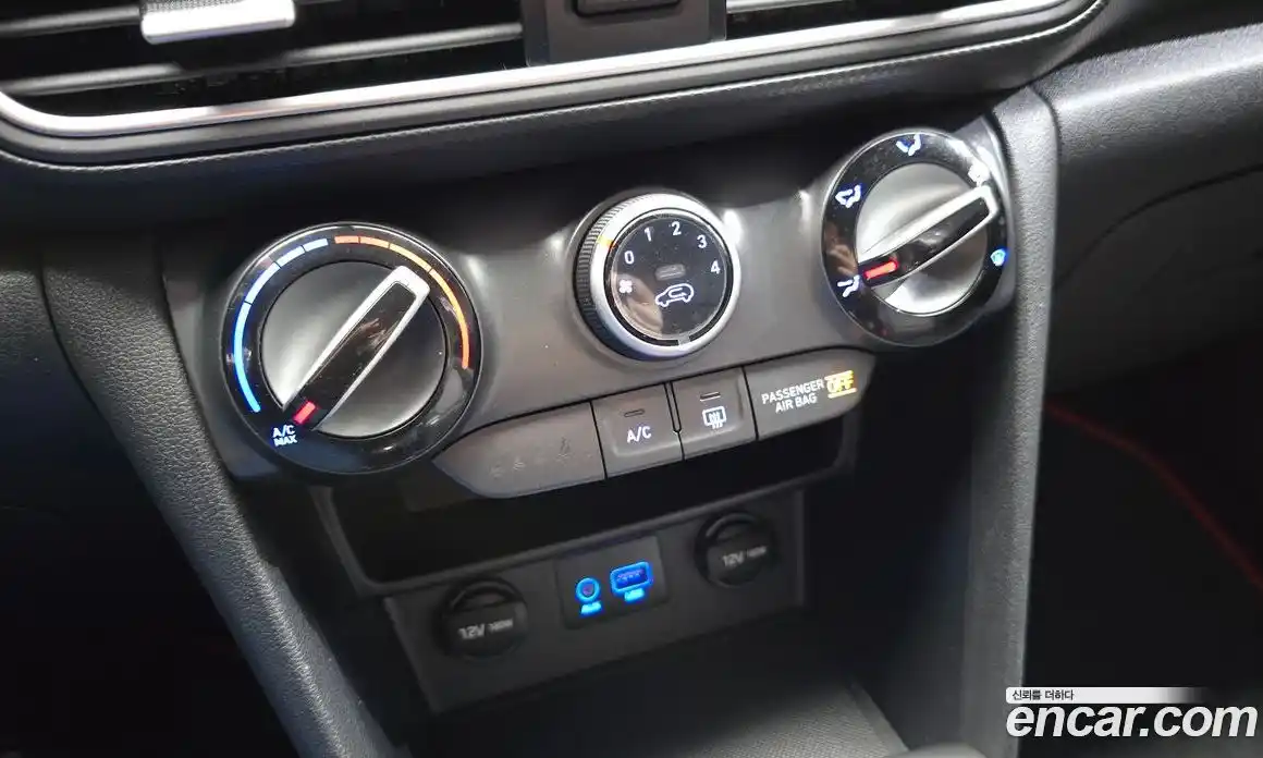 Hyundai Kona 2018 1.6 автомат (гидро), фото 23