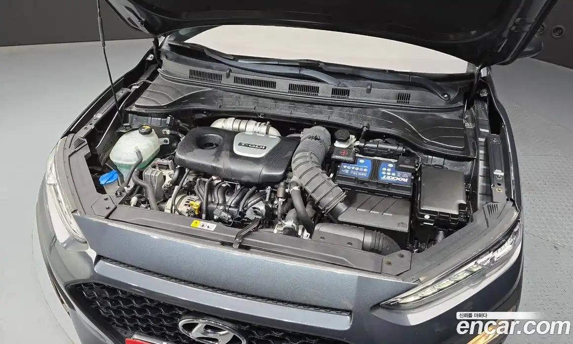Hyundai Kona 2018 1.6 автомат (гидро), фото 6