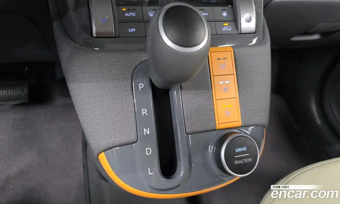 Hyundai Casper 2025 1.0 автомат (гидро), фото 12