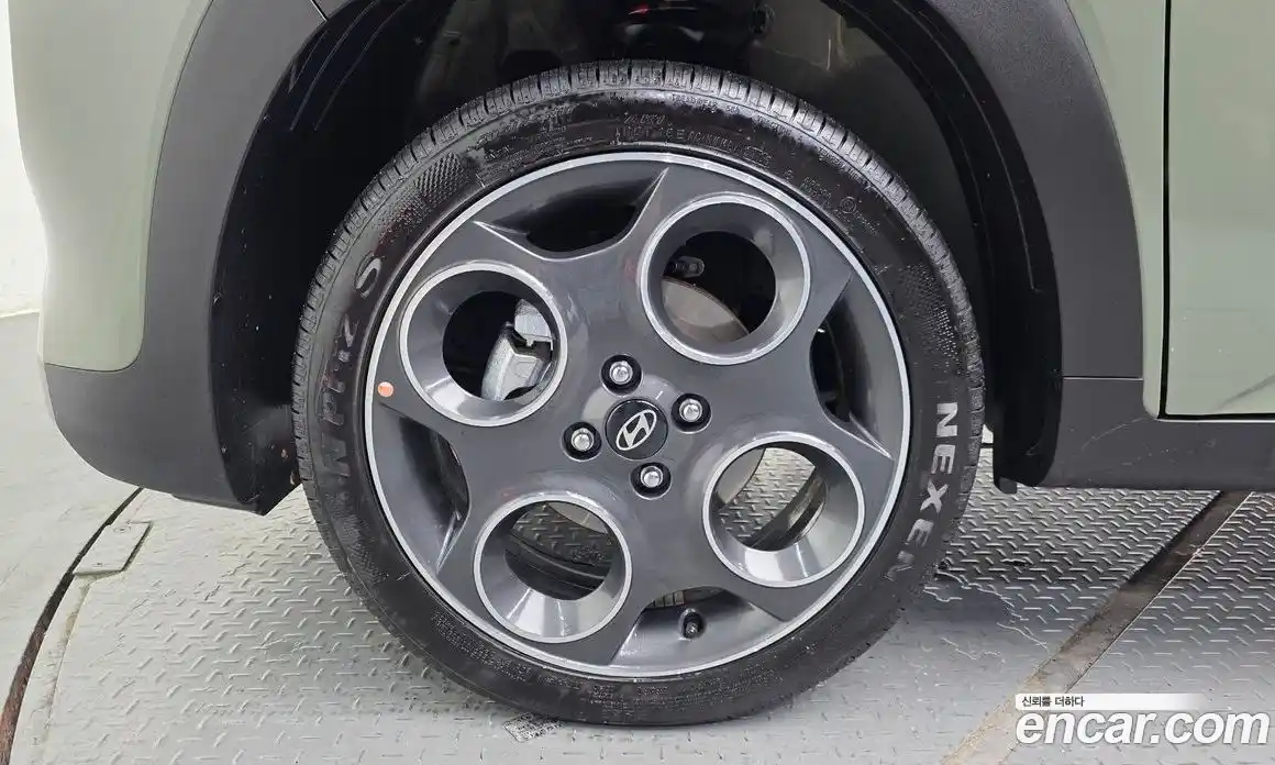 Hyundai Casper 2025 1.0 автомат (гидро), фото 5