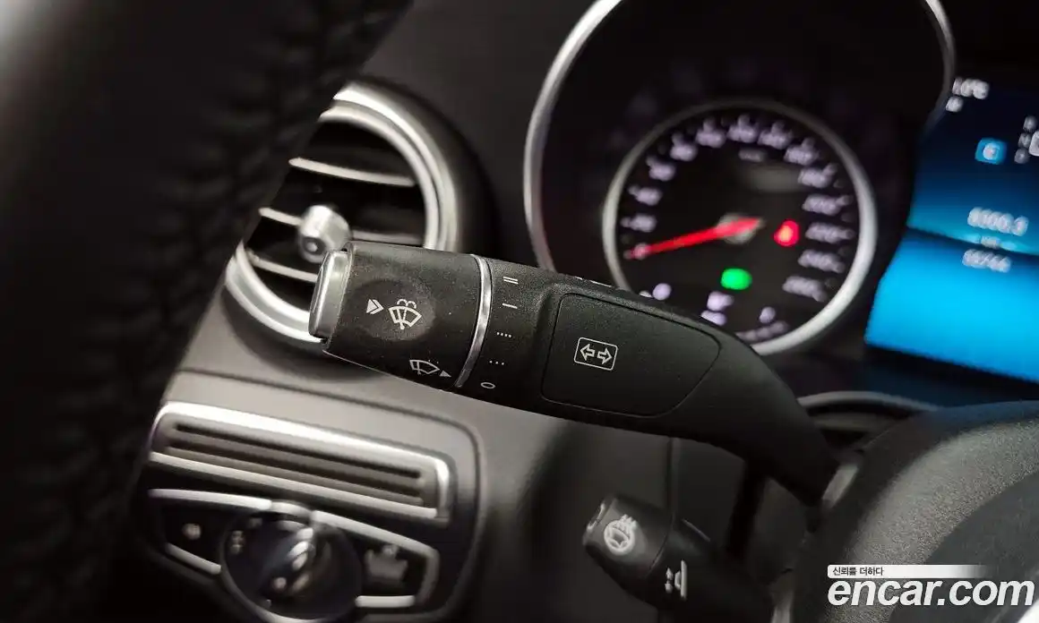 Mercedes-Benz C-Class 2019 1.9 гидро, фото 19