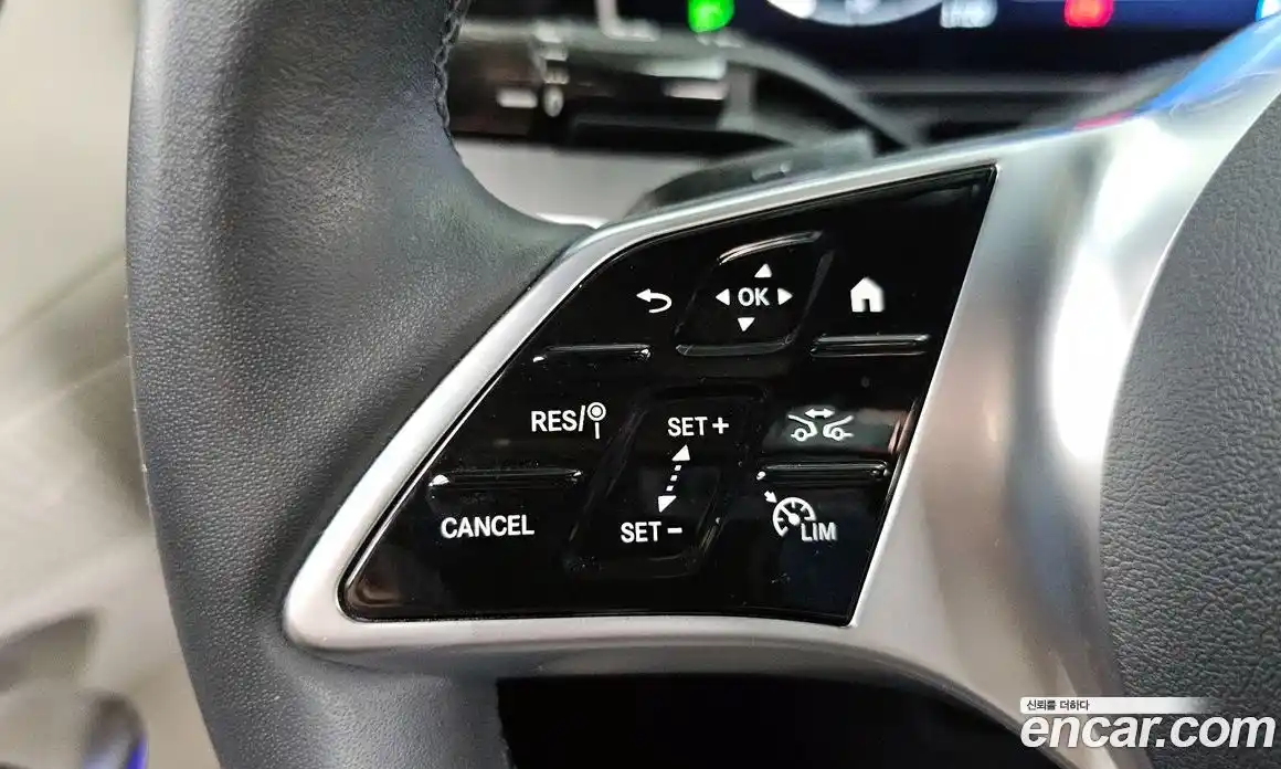 Mercedes-Benz C-Class 2023 2.0 гидро, фото 25