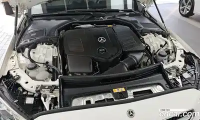 Mercedes-Benz C-Class 2023 2.0 гидро, миниатюра 6