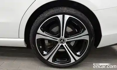 Mercedes-Benz C-Class 2023 2.0 гидро, миниатюра 7