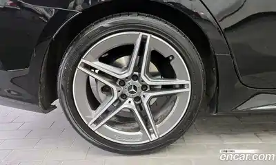 Mercedes-Benz CLS-Class 2019 1.9 гидро, миниатюра 5