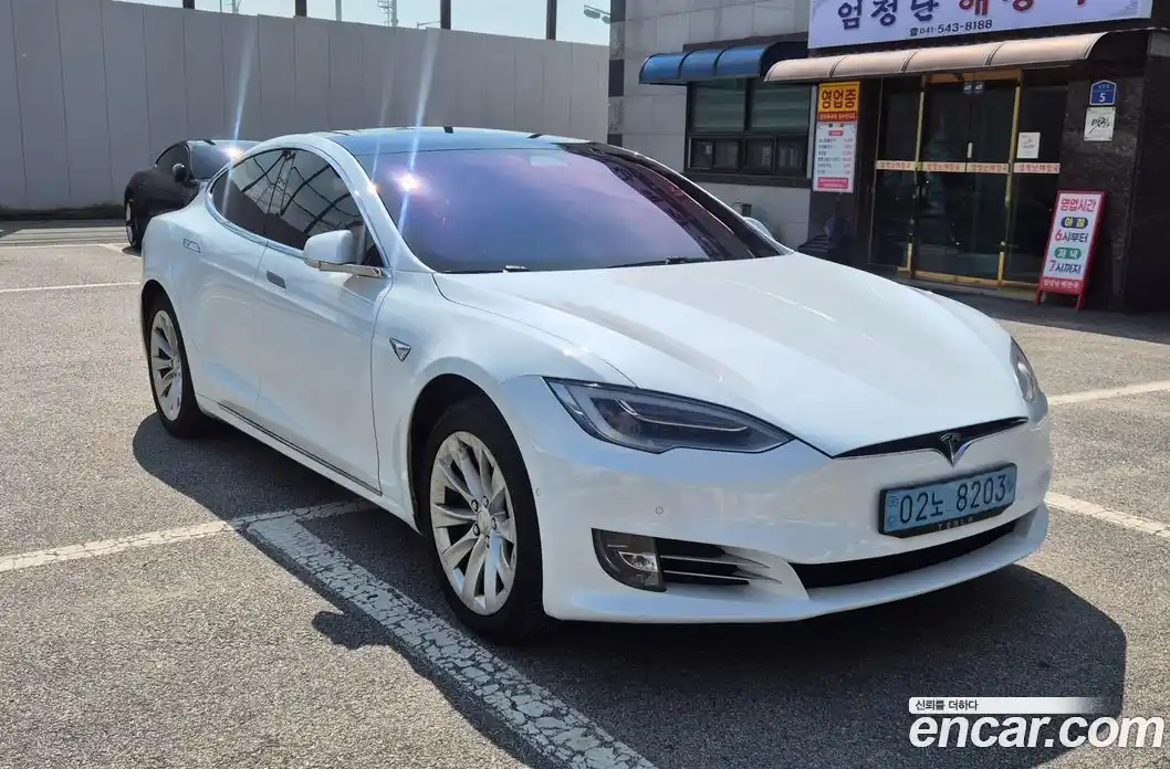 Tesla Model S 2020 0.3 гидро, фото 2