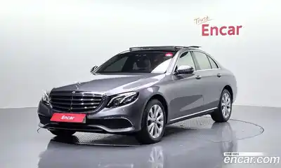 Mercedes-Benz E-Class, 2019, 51 946 км