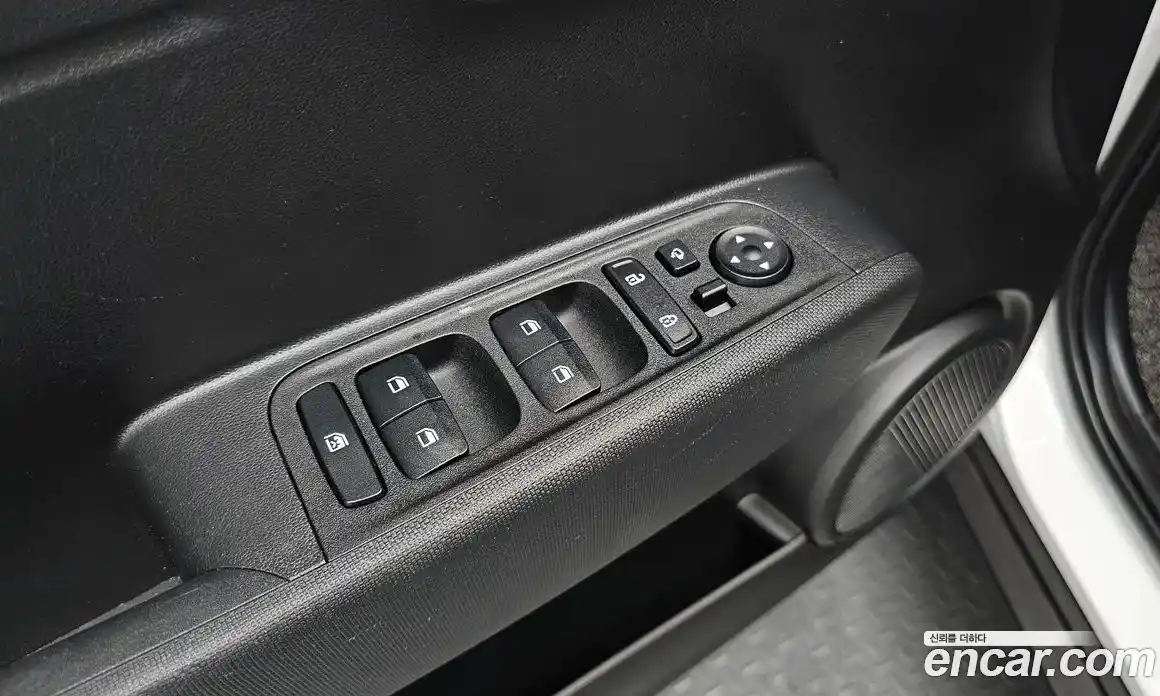 Hyundai Casper 2021 1.0 гидро, фото 22