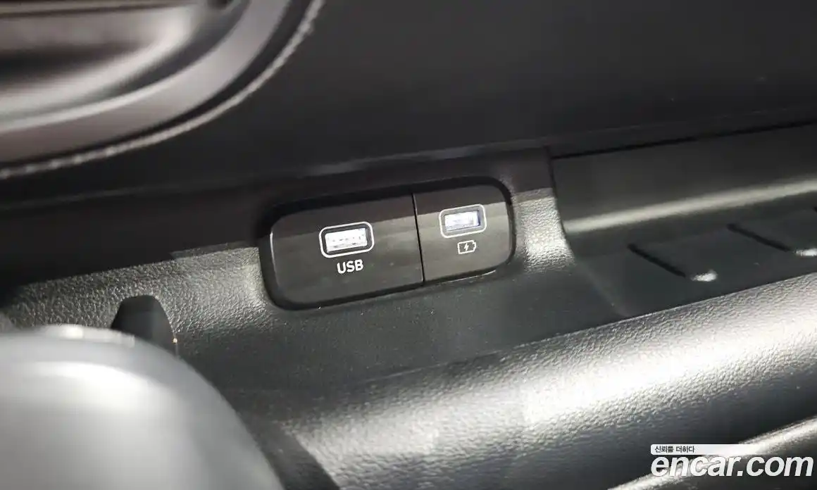 Hyundai Casper 2021 1.0 гидро, фото 30
