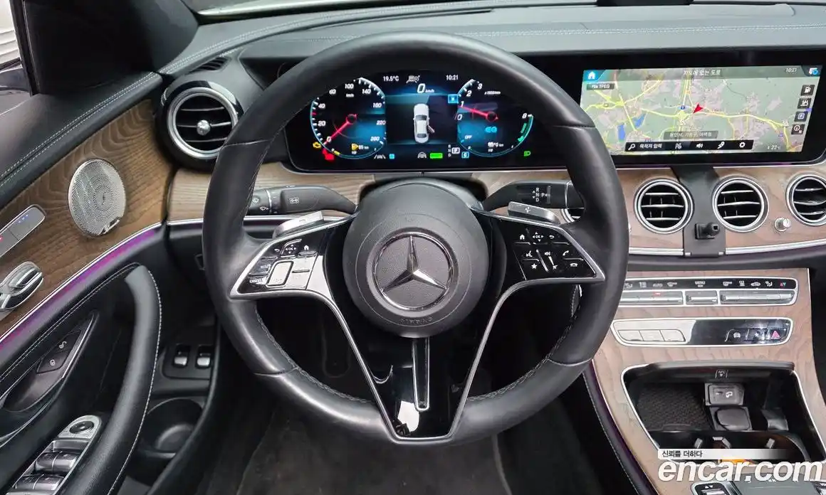Mercedes-Benz E-Class 2022 2.0 гидро, фото 20