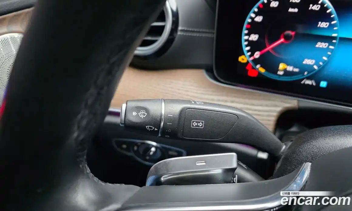 Mercedes-Benz E-Class 2022 2.0 гидро, фото 28