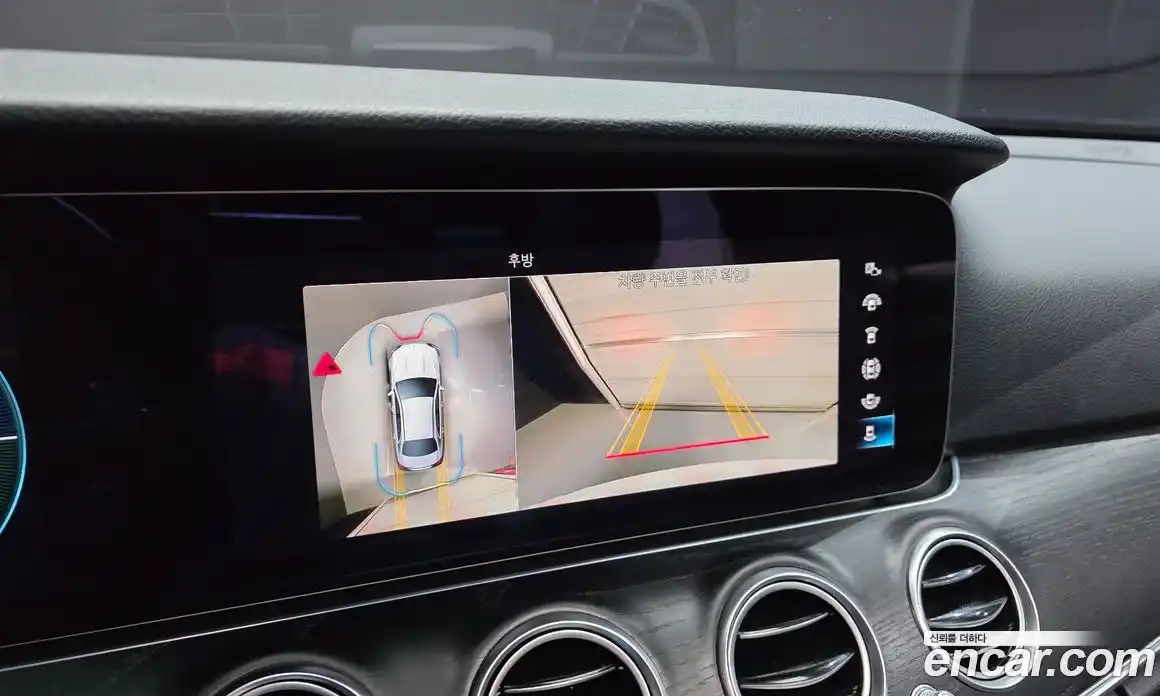 Mercedes-Benz E-Class 2022 2.0 гидро, фото 21