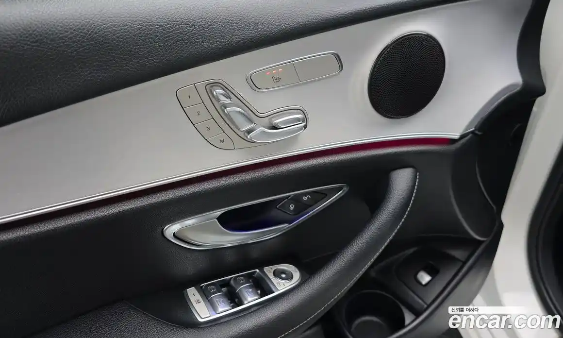 Mercedes-Benz E-Class 2021 2.0 гидро, фото 15